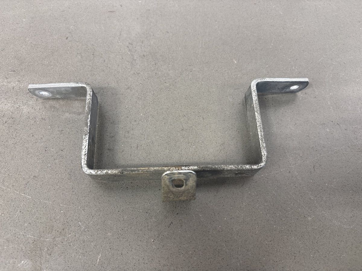 1985-2008 Harley Touring FLHR FLHT Right Saddlebag Support Bracket OEM 90720-79C
