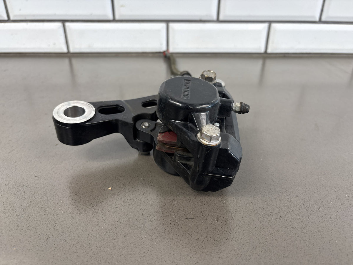 1999-2007 Yamaha YZF600R Rear Brake Caliper w/ Bracket Hose Pads Sumitomo OEM