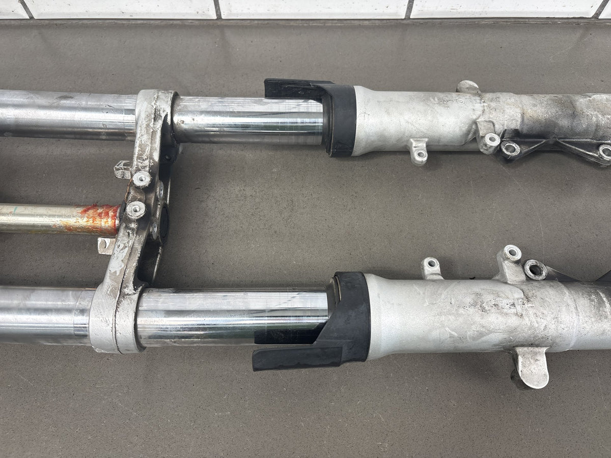 2006-2009 Yamaha FJR1300 Front End Forks Triple Trees Steering Stem OEM