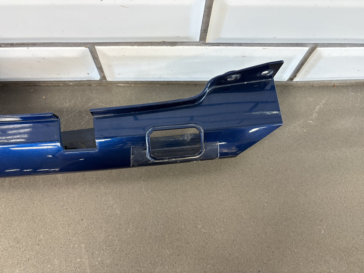 2006-2013 Yamaha FJR1300 Right Tail Side Cover Blue Cracked OEM 3P6-2472K