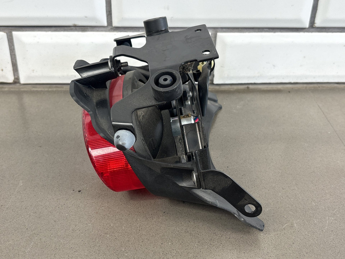 1999-2007 Yamaha YZF600R Tail Light Brake Light w/ Bracket Trim Red Lens OEM