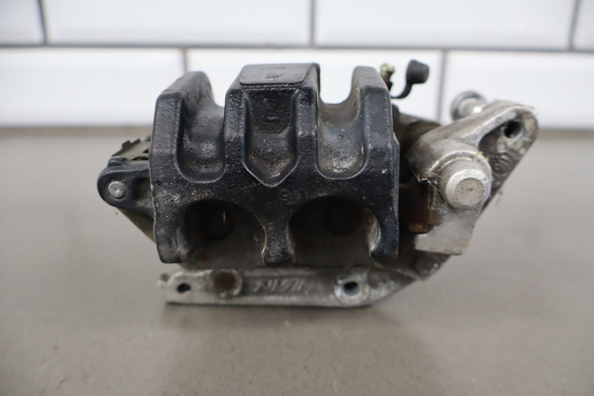 2000 Triumph Tiger 900 T709 Front Caliper Pair OEM
