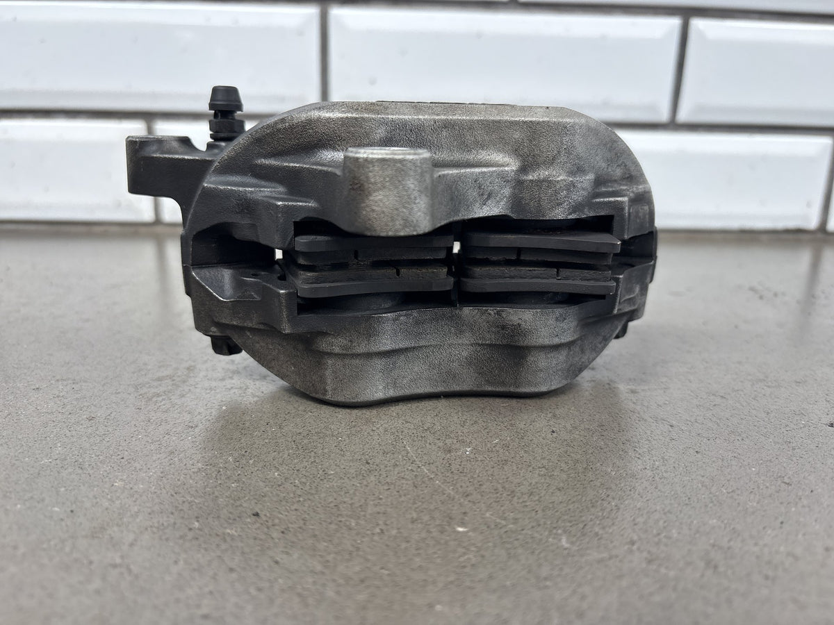 2006 Yamaha FJR1300A Left Front Brake Caliper Nissin 4 Piston Pads Silver OEM