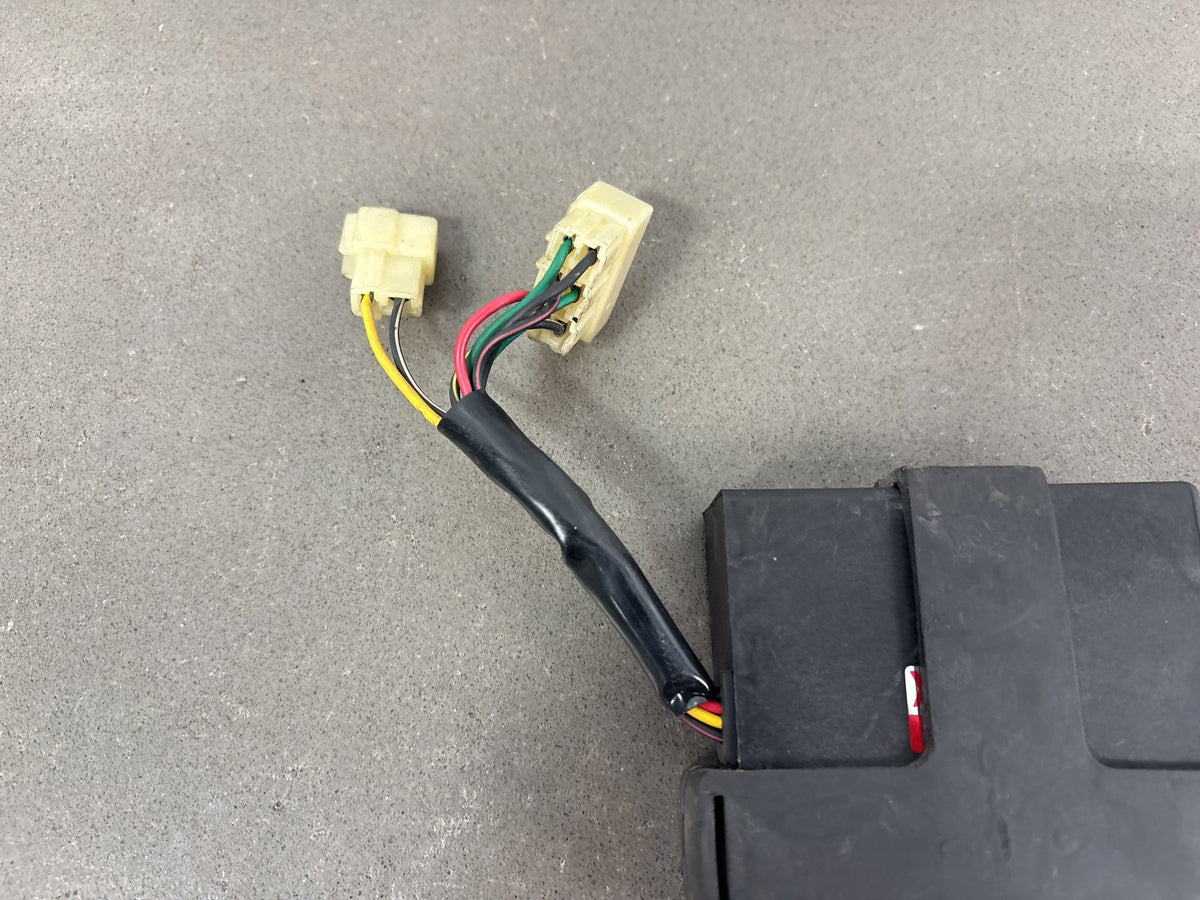 1990-1993 Kawasaki Ninja ZX-11 ZX1100C CDI Igniter Ignition Module 21119-1303