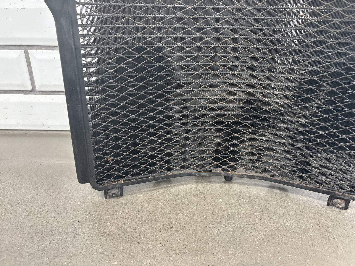1990-1993 Kawasaki Ninja ZX-11 ZX1100C Radiator OEM 39060-1094