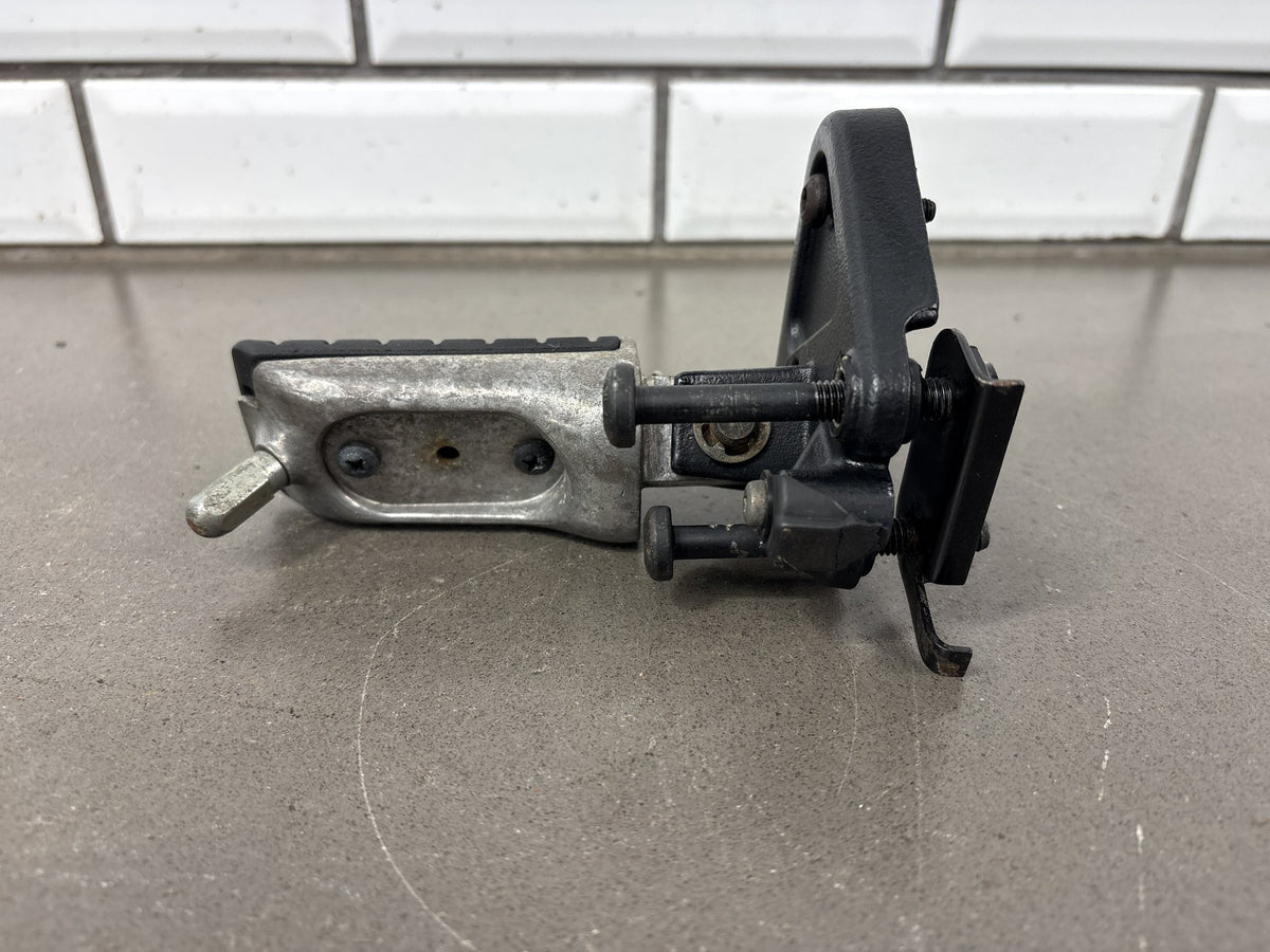 2000 Triumph Tiger 900 T709 Rearsets OEM