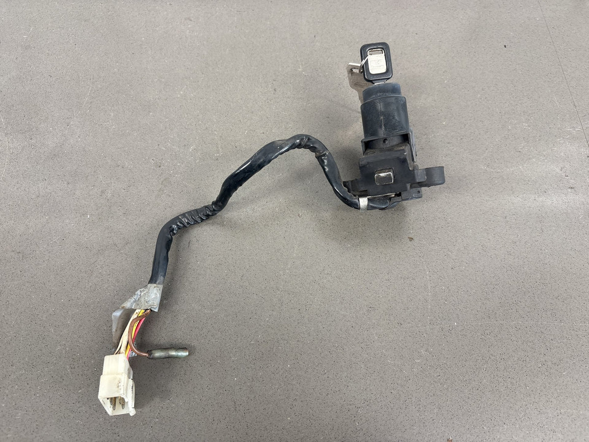 1990-1993 Kawasaki ZX-11 ZX1100C Lockset Ignition Switch Gas Cap Seat Lock Key