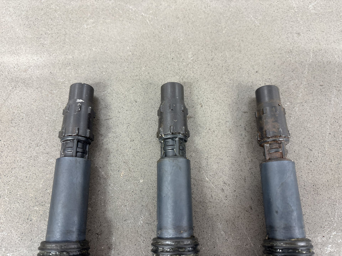 2005-2010 Triumph Sprint ST 1050 Speed Triple Tiger Ignition Coils T1291505