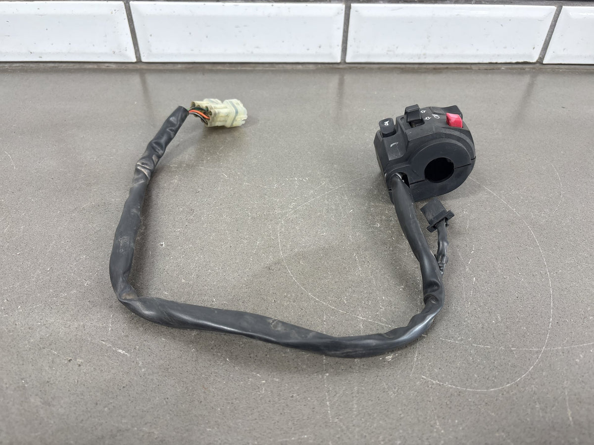 20-22 Kawasaki Ninja 650 EX650 Left Handlebar Switch Housing (Black) 46091-0489