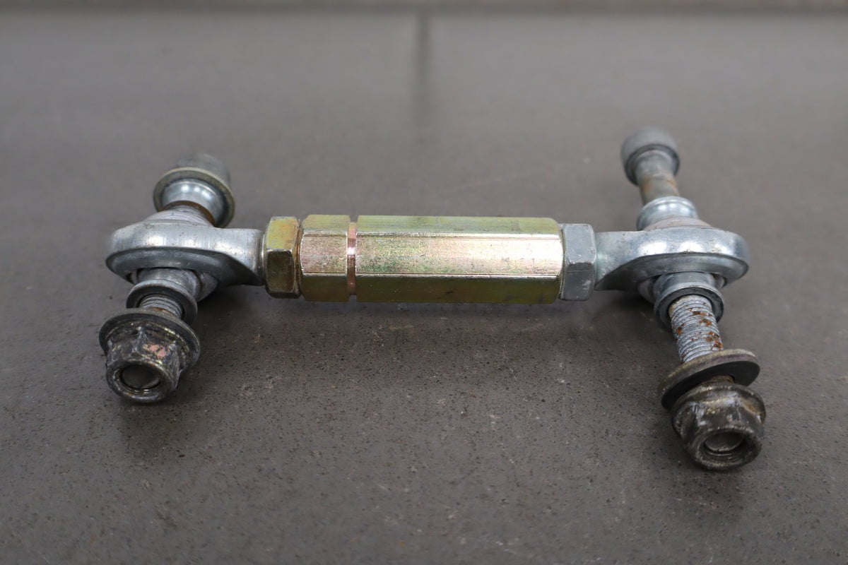 1999-2004 Triumph Sprint Rear Shock Lowering Linkage Aftermarket Sprint 955 OEM
