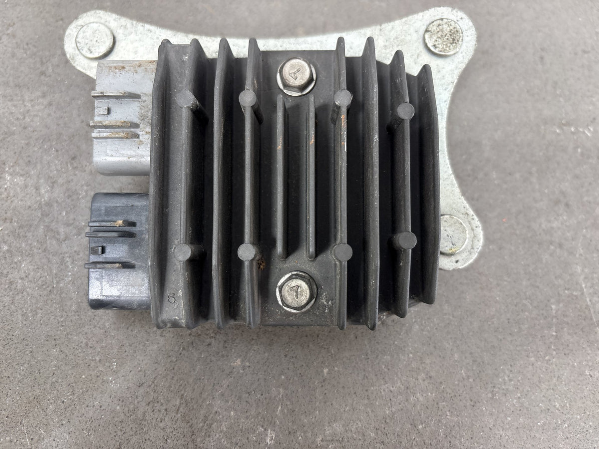 2010-2014 Kawasaki Concours 14 ZG1400 Voltage Regulator Rectifier 21066-0714