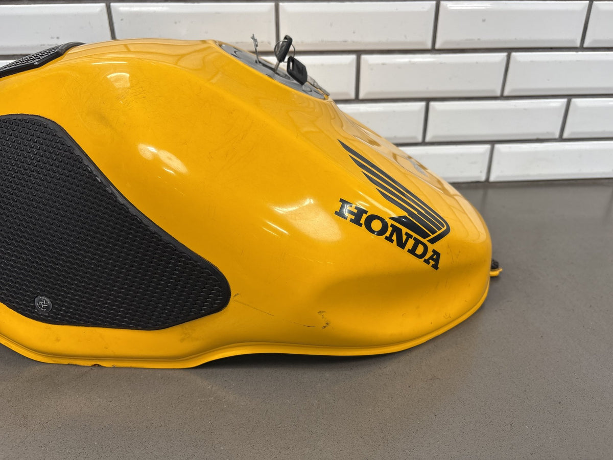 1999-2000 Honda Super Hawk VTR1000F Fuel Tank Yellow OEM 17520-MBB-A00ZB