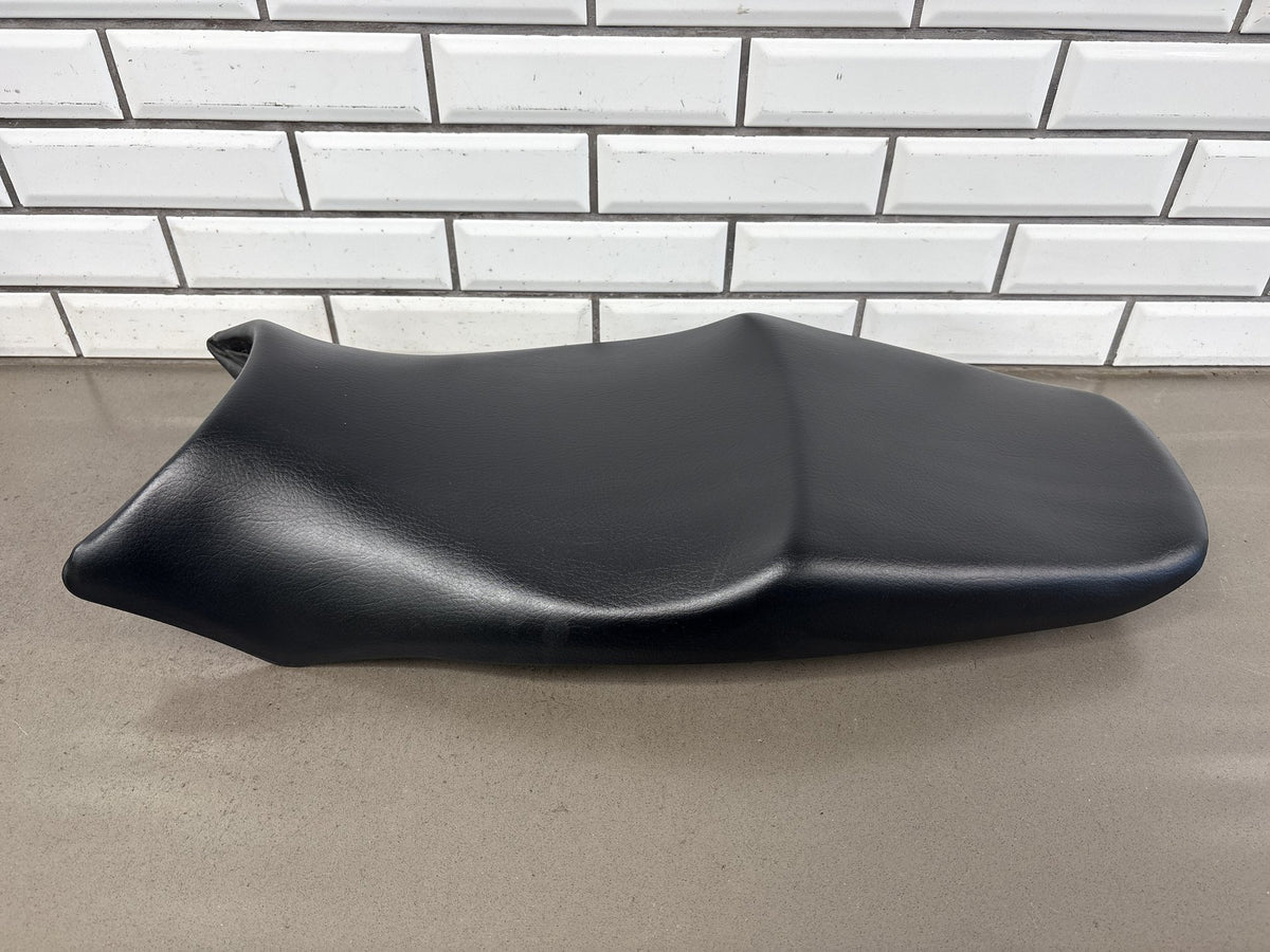 1999-2007 Yamaha YZF600R 3K Mile Seat Saddle Rider Passenger One Piece Black OEM