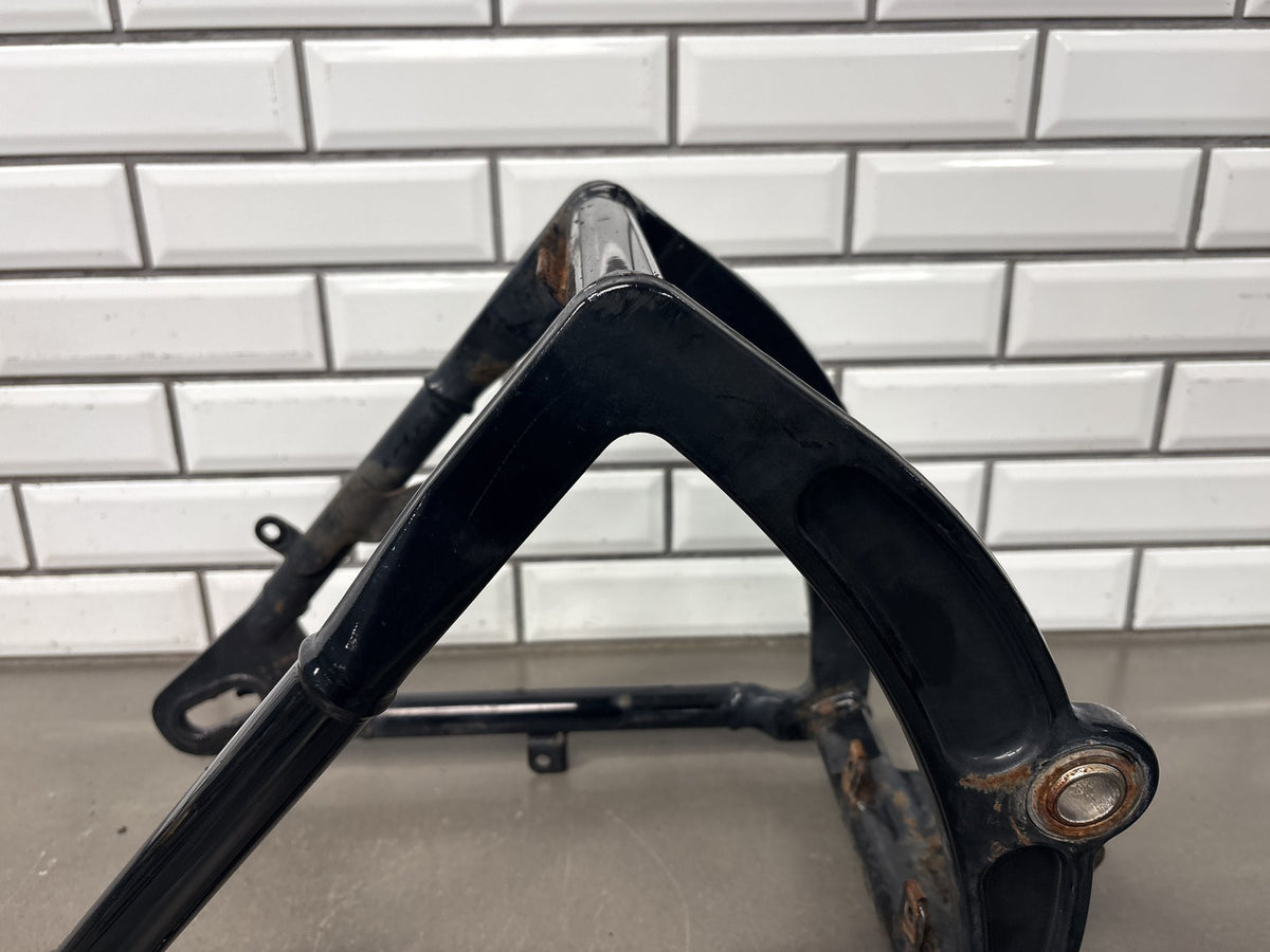 00-06 Harley Heritage Softail Classic FLSTC FLSTCI Rear Swingarm OEM 47573-00A