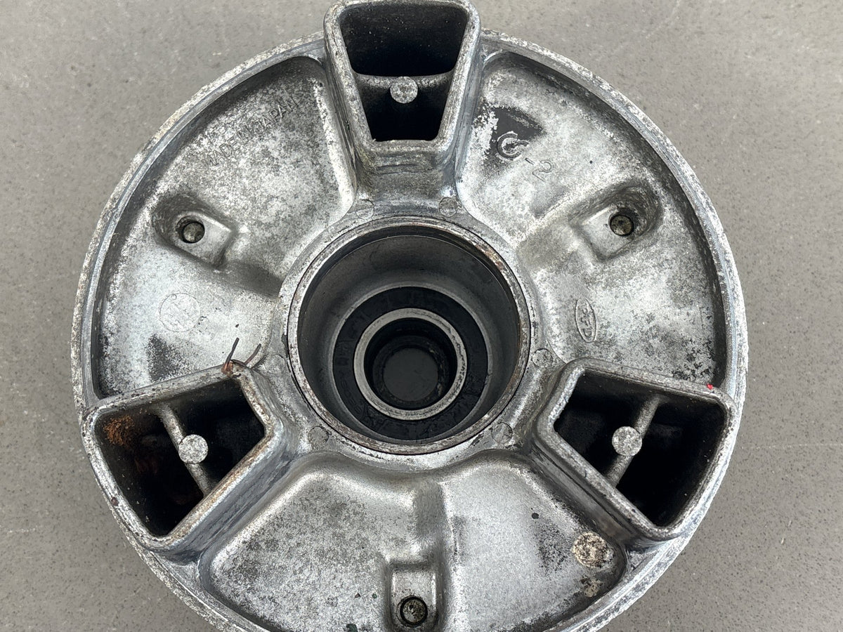 1990-1993 Kawasaki ZX-11 ZX1100C Rear Sprocket Carrier Coupling OEM 42033-1133