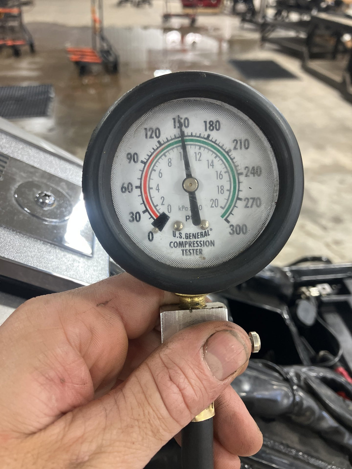 1999-2006 Harley Road King FLHRCI Twin Cam 88 EFI Engine Video/Compression Test
