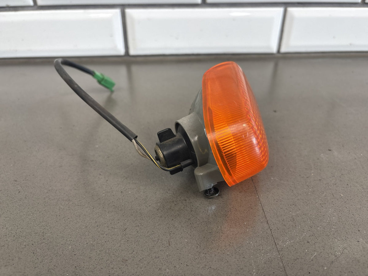 1990-1993 Kawasaki ZX-11 ZX1100C Rear Turn Signal Pair LH RH OEM 23040-1210