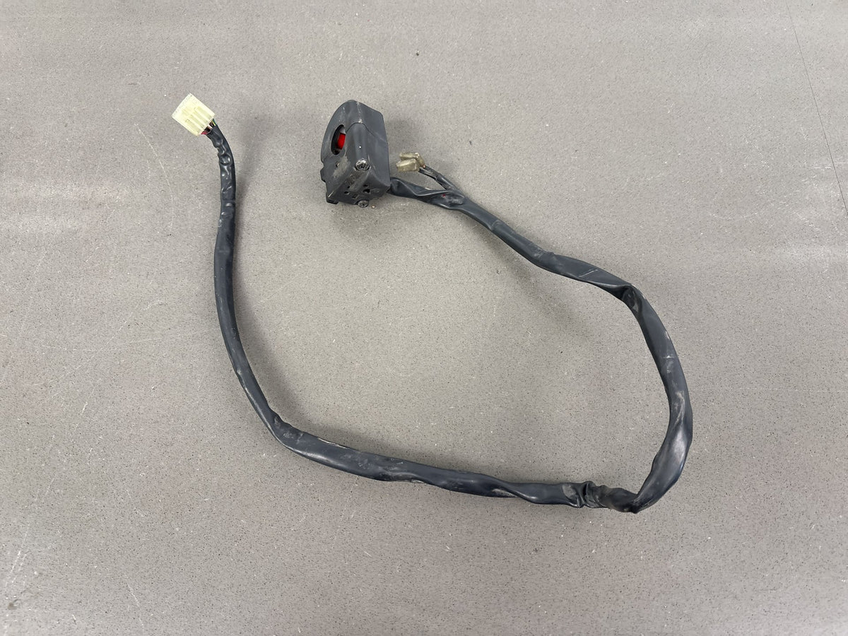 2006 Yamaha FJR1300A Right Handlebar Switch Kill Start Black OEM 3P6-83963-00-00