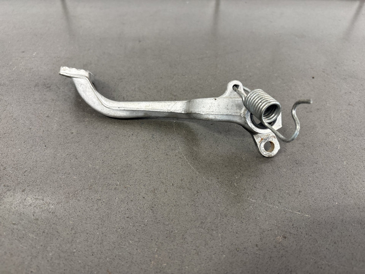 1990-2001 Kawasaki Ninja ZX-11 ZX1100C ZX1100D Rear Brake Pedal OEM 43001-1292