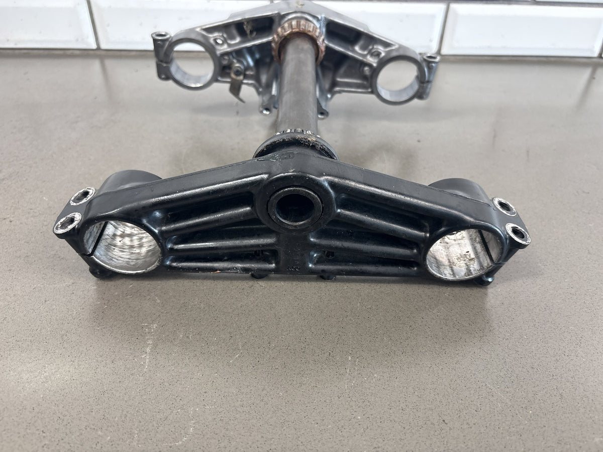 1990-1993 Kawasaki ZX-11 ZX1100C Triple Tree Clamp Set With Stem OEM 44039-1200