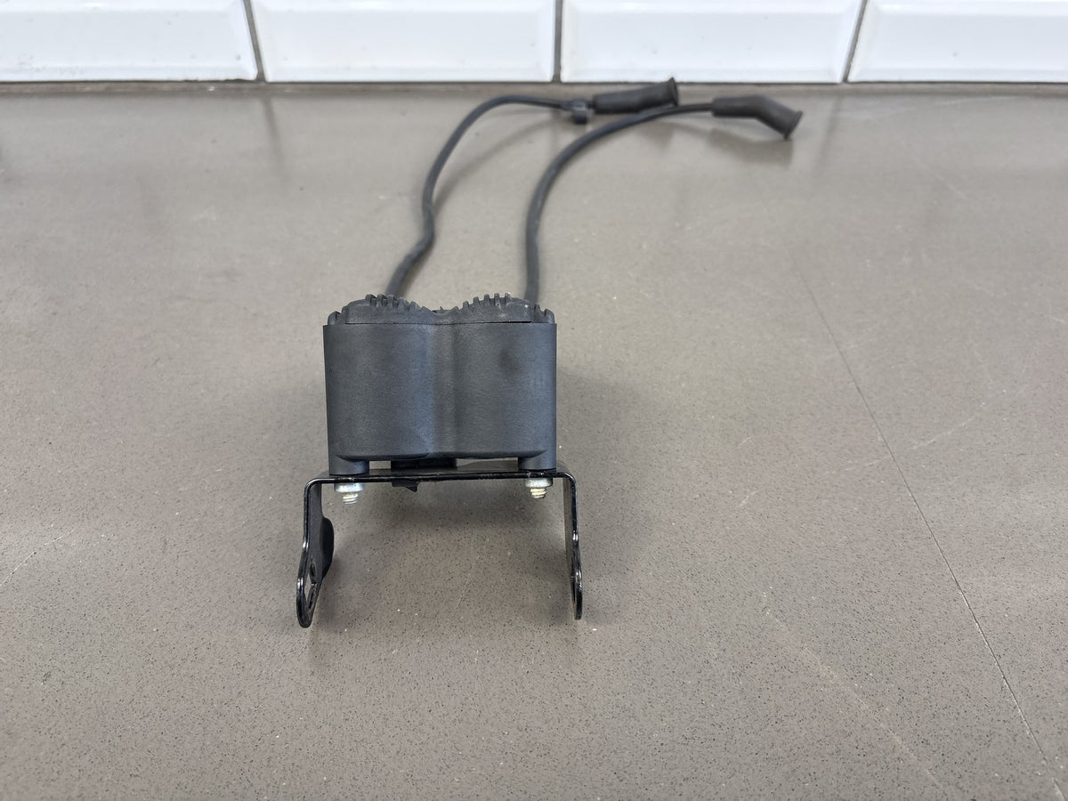 2001-2006 Harley Road King FLHR FLHRI FLHRCI Ignition Coil OEM 31743-01