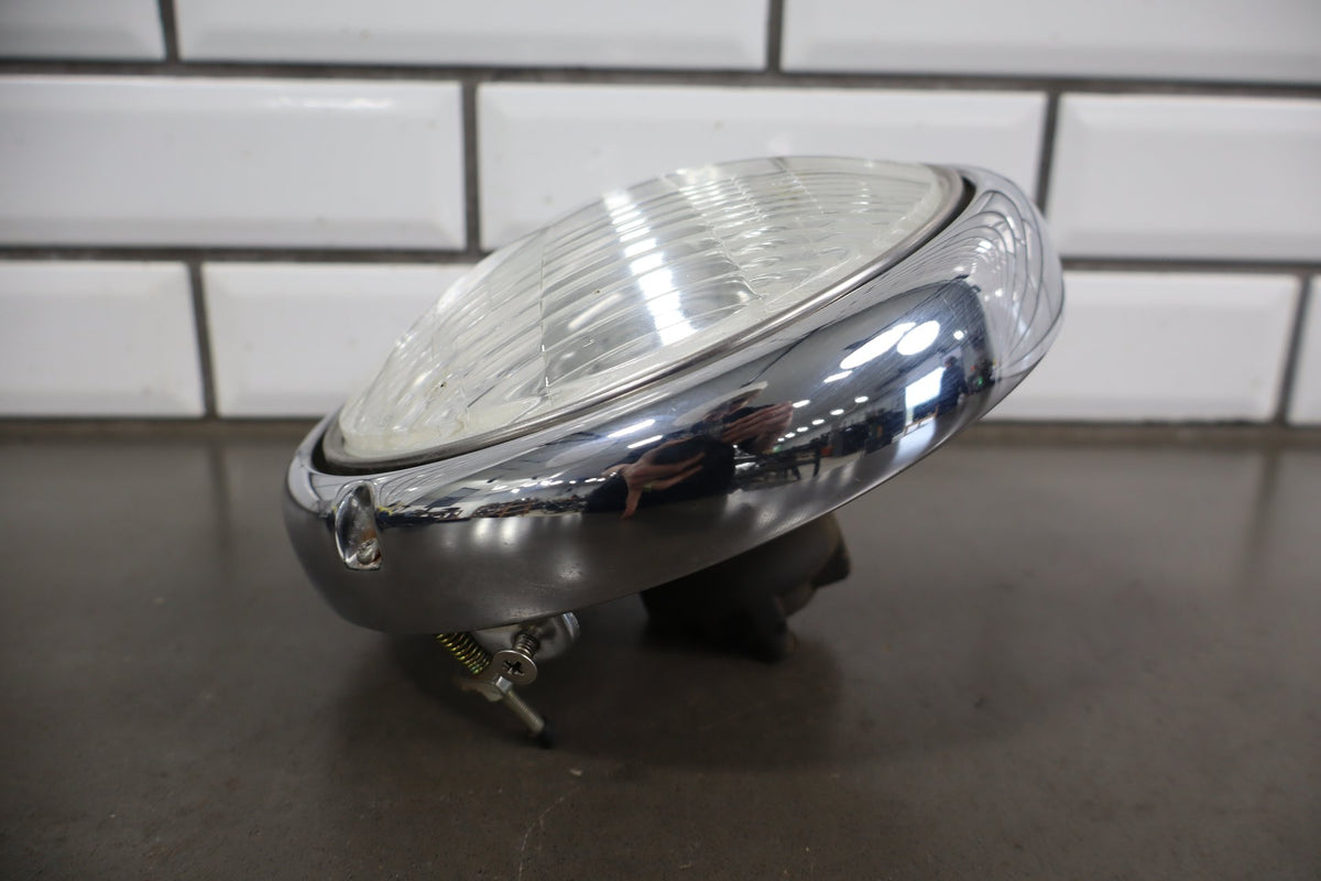 2001-04 Suzuki VL800 Volusia Headlight OEM 35100-10F30