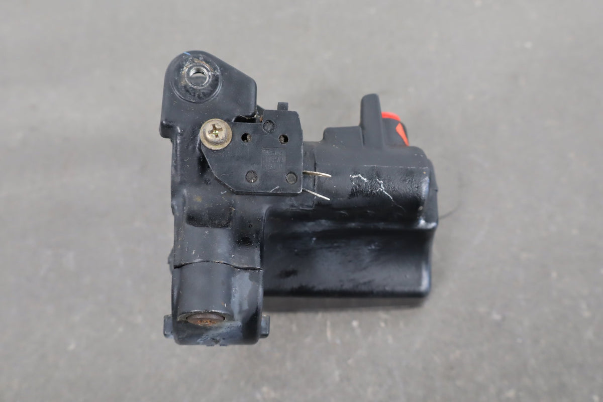 2000 Triumph Tiger 900 T709 Front Brake Master OEM