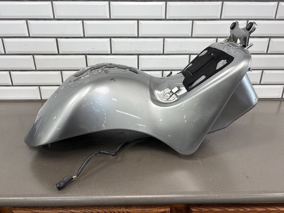 2010-2014 Kawasaki Concours 14 ZG1400 Fuel Tank