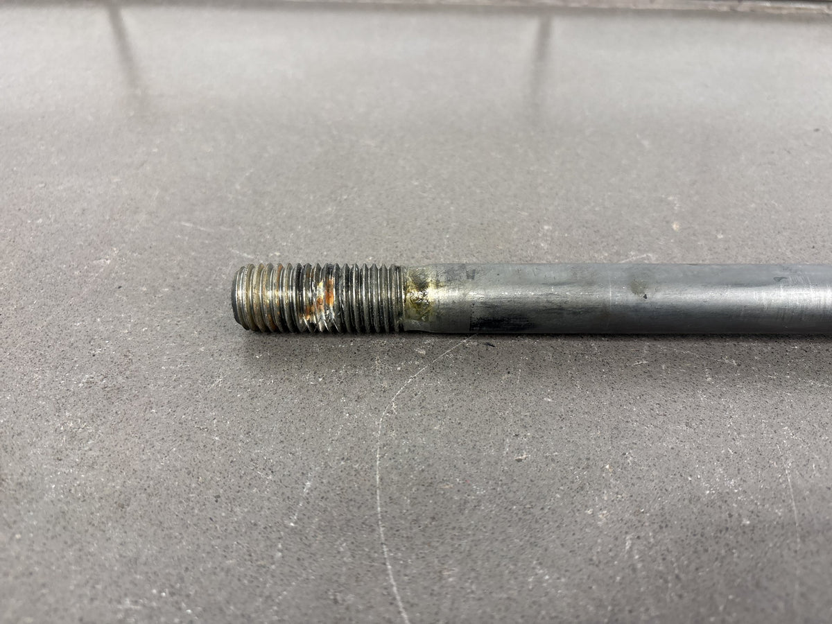 06-17 Harley Dyna FXD FXDB FXDL FXDWG FXDF FLD Swingarm Pivot Shaft OEM 47641-06