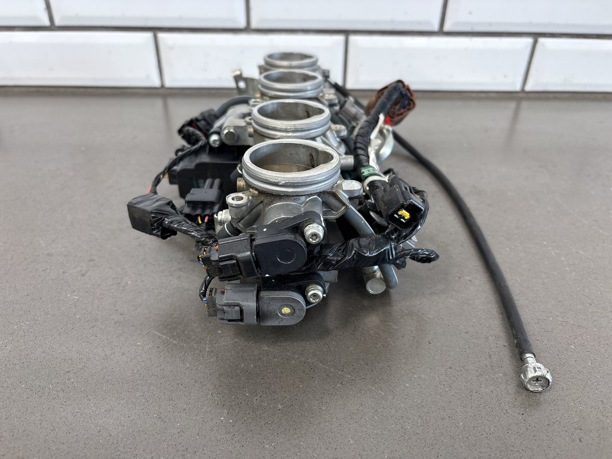 2010-2014 Kawasaki Concours 14 ZG1400 Throttle Body 16163-0145