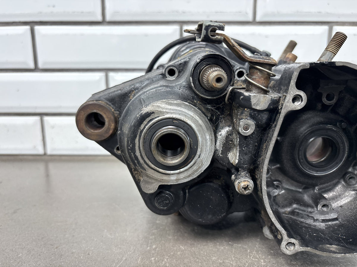 1981 Yamaha YZ125 Engine Crankcases Center Cases OEM