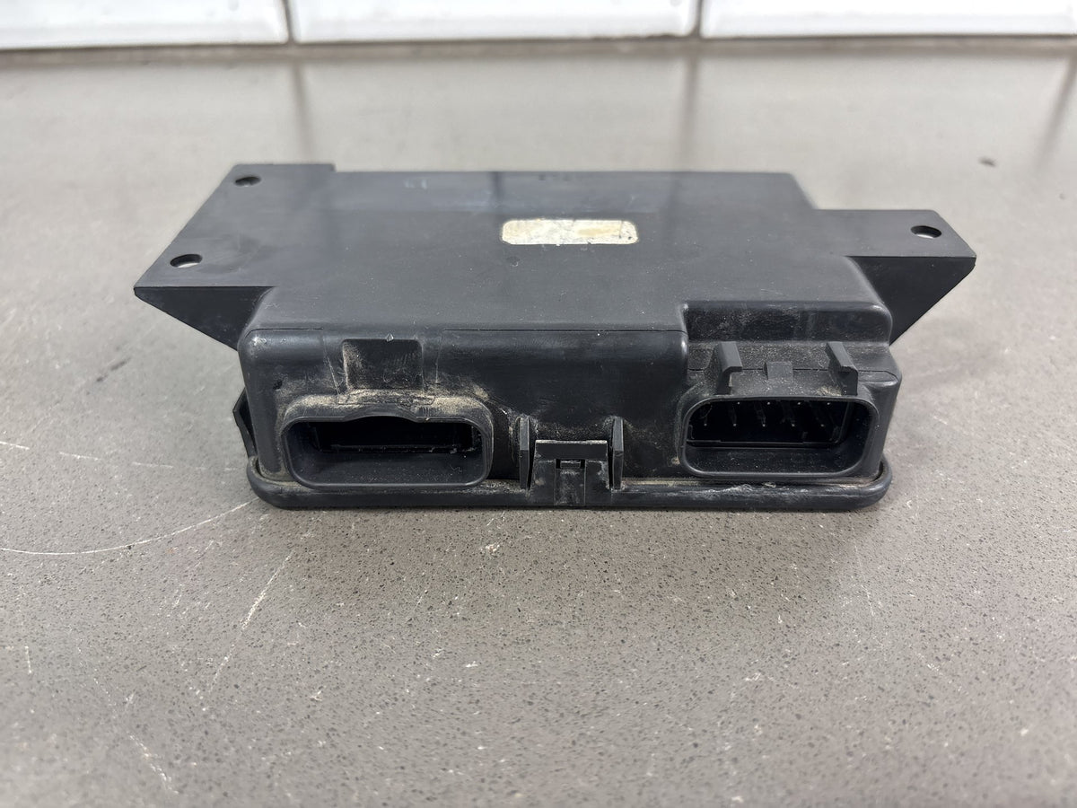 12571991 TAC module Escalade Tahoe Yukon Denali LQ9 2001-02 6.0 5.3 LS1