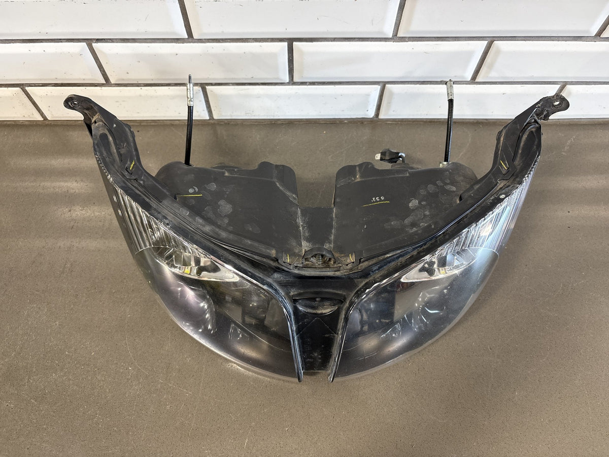 2006-2012 Yamaha FJR1300A Headlight Assembly H4 OEM 3P6-8430B-00-00