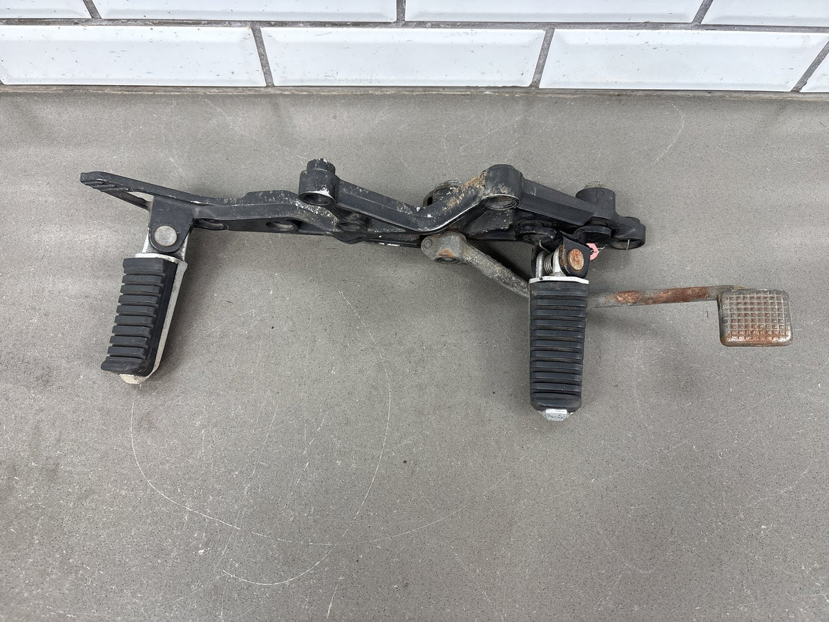 1983 Kawasaki GPZ750 ZX750A Right Rearset Foot Pegs Brake Pedal OEM