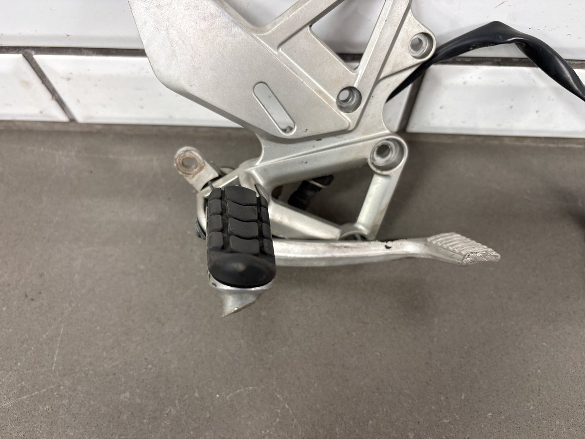 2002 Honda Interceptor 800 VFR800 Right Rearset W/ Brake Pedal Peg Switch OEM