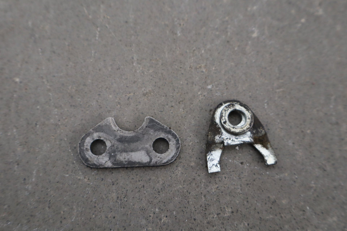 1973-1975 Yamaha RD350 Tach Drive Shaft Gear OEM 27-81786-10-00