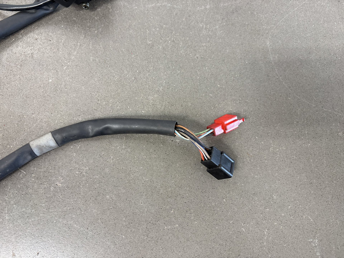 2002-05 Honda VFR800 Interceptor Left Handlebar Switch OEM 35020-MCW-A00
