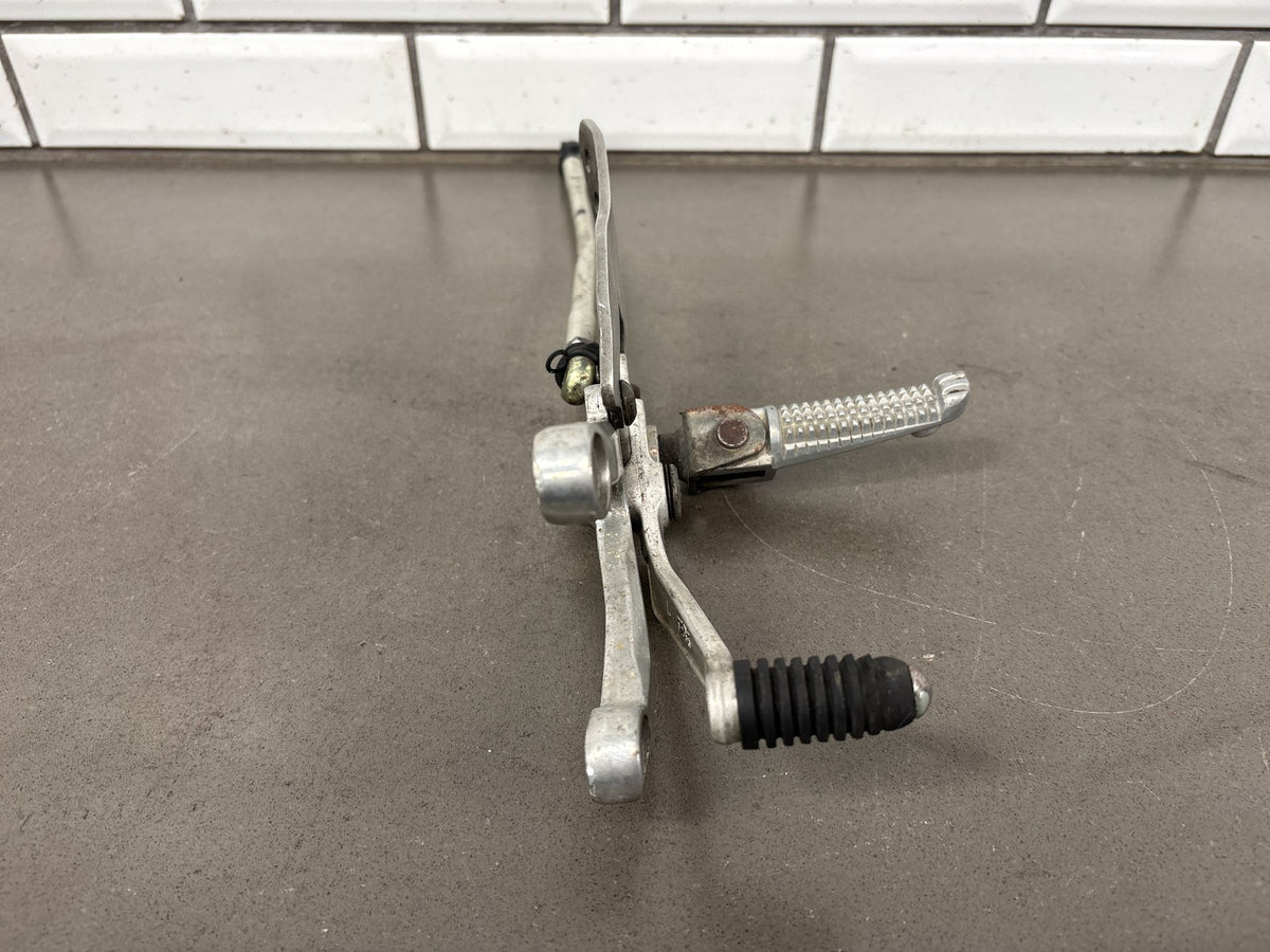 1999-2002 Yamaha YZF-R6 Left Rearset Foot Peg Bracket Shift Lever Rod OEM