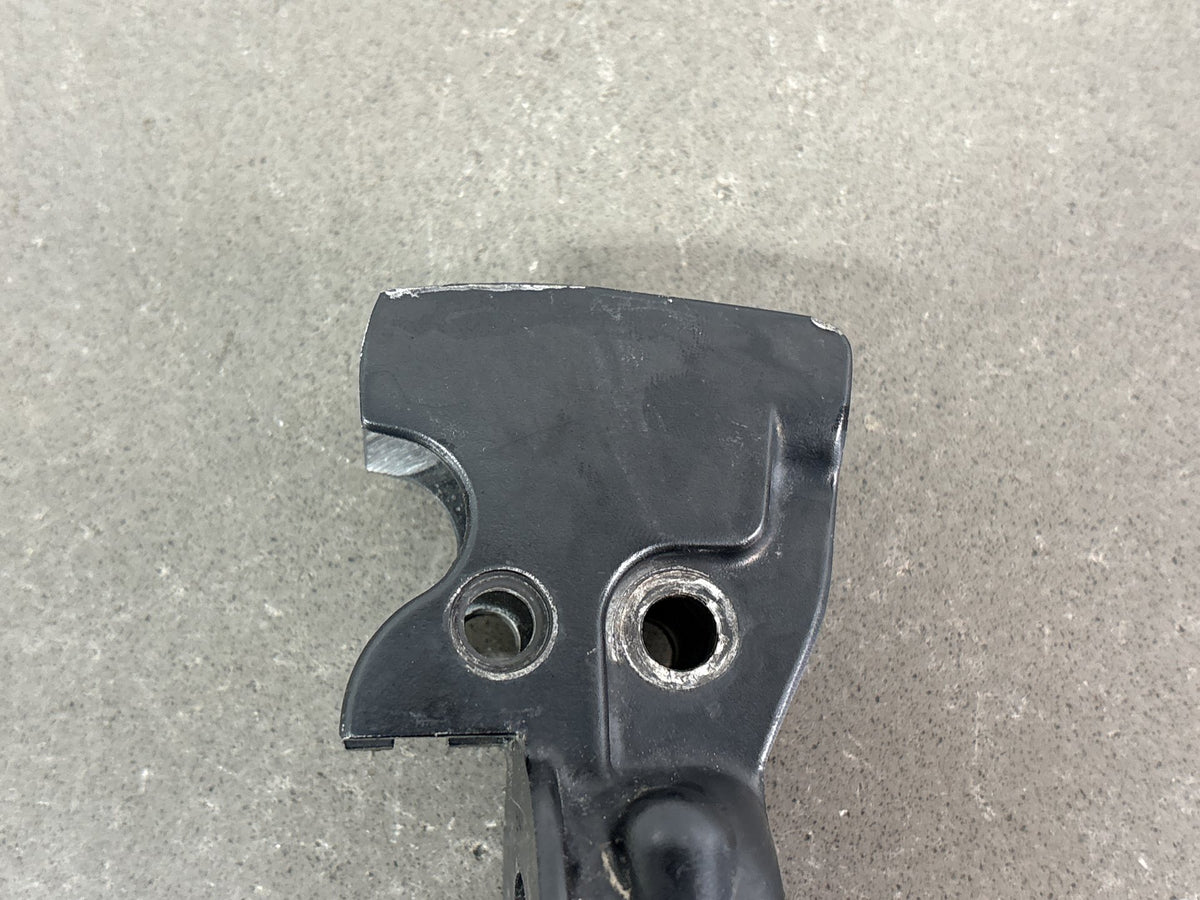 2004-2013 Harley Sportster XL883 XL1200 Clutch Lever Perch Bracket OEM 38671-04