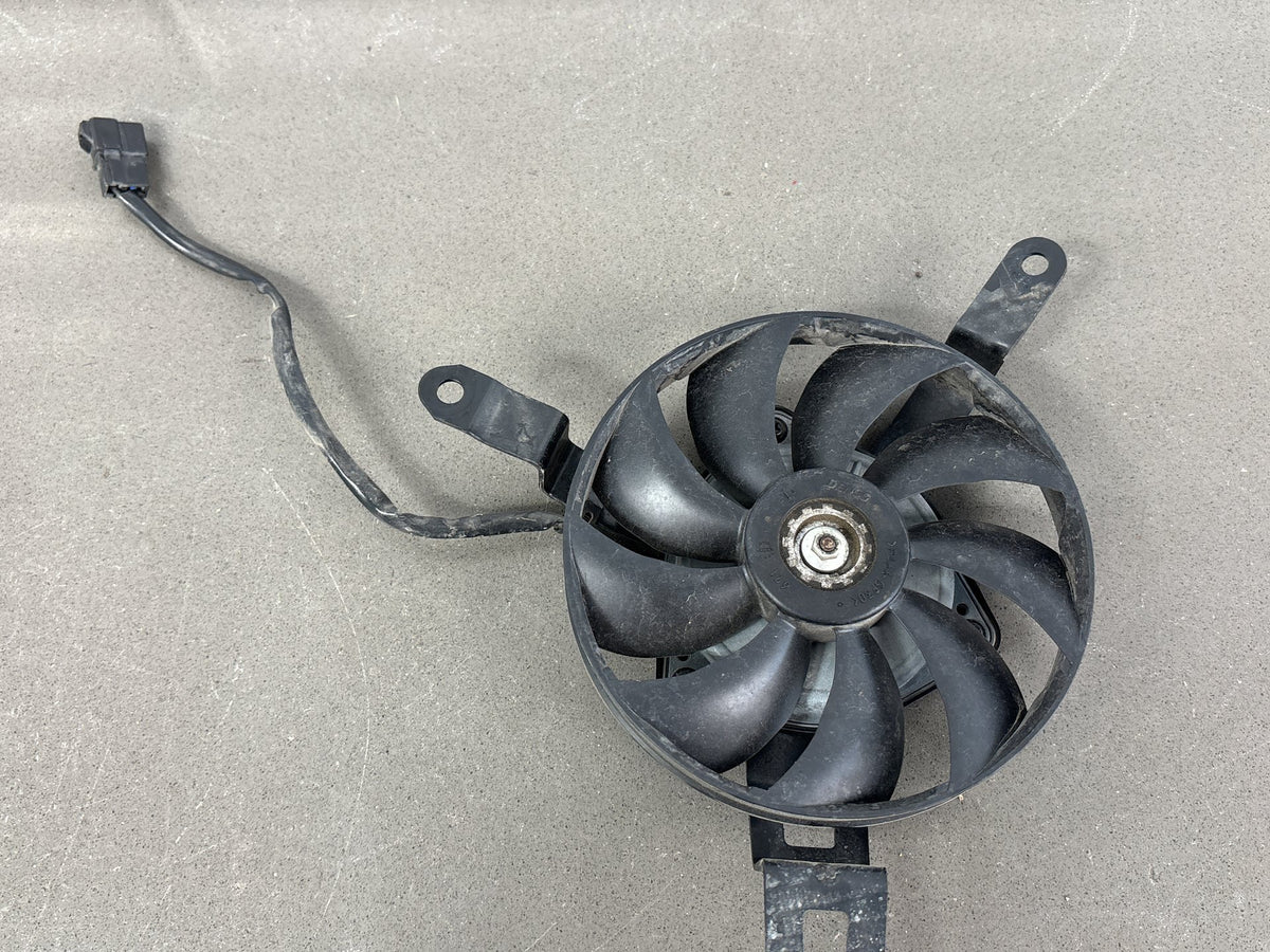 2006-2011 Yamaha FJR1300A Radiator Cooling Fans Pair Black OEM 3P6-12405-00-00