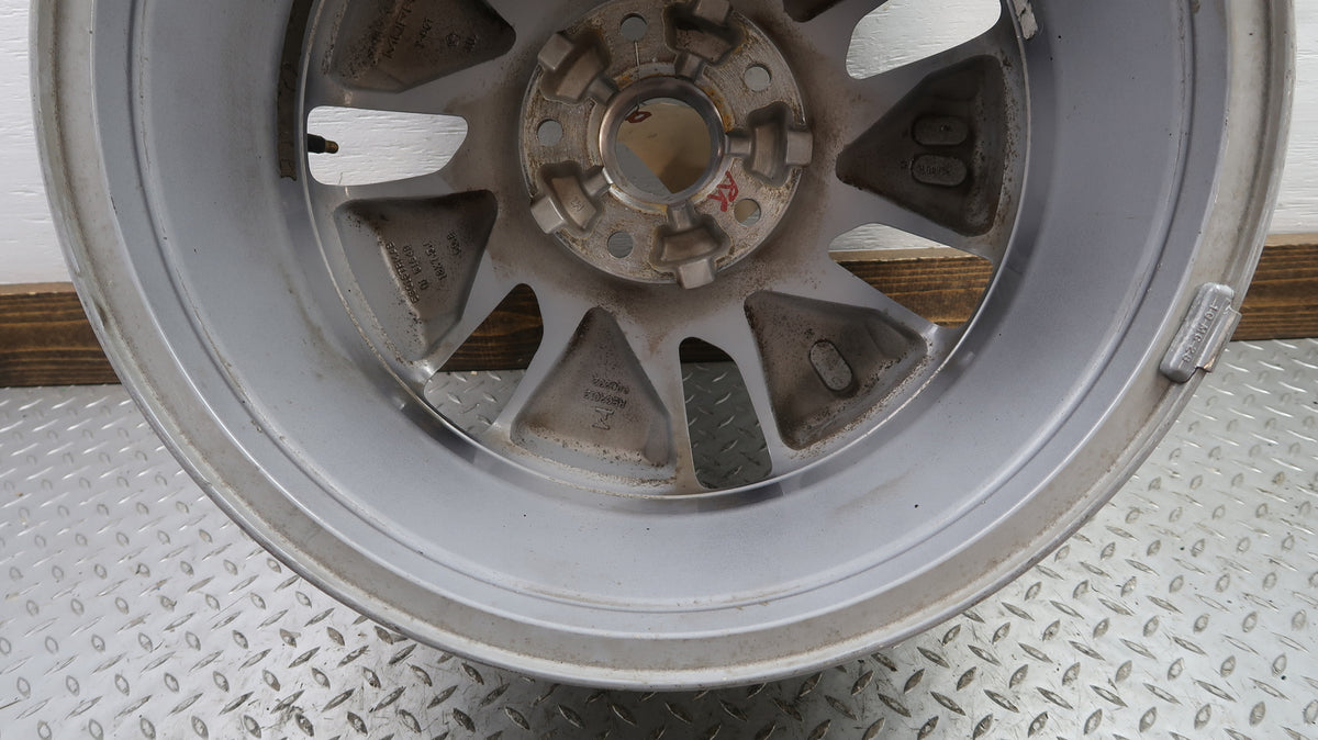 2017-2020 Chrysler Pacifica 18x7.5 OEM Wheel 5SQ16TRMAB Straight