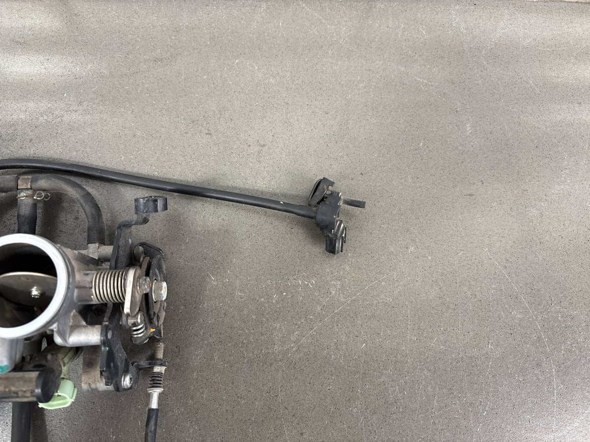 20-22 Kawasaki Ninja 650 EX650 Throttle Body Injectors (California) 16163-1132