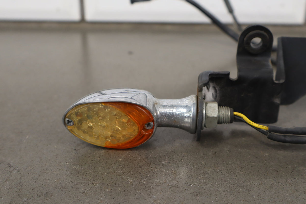 2001-03 Suzuki VL800 Volusia Front Turn Signal Set OEM with Bracket/Mount