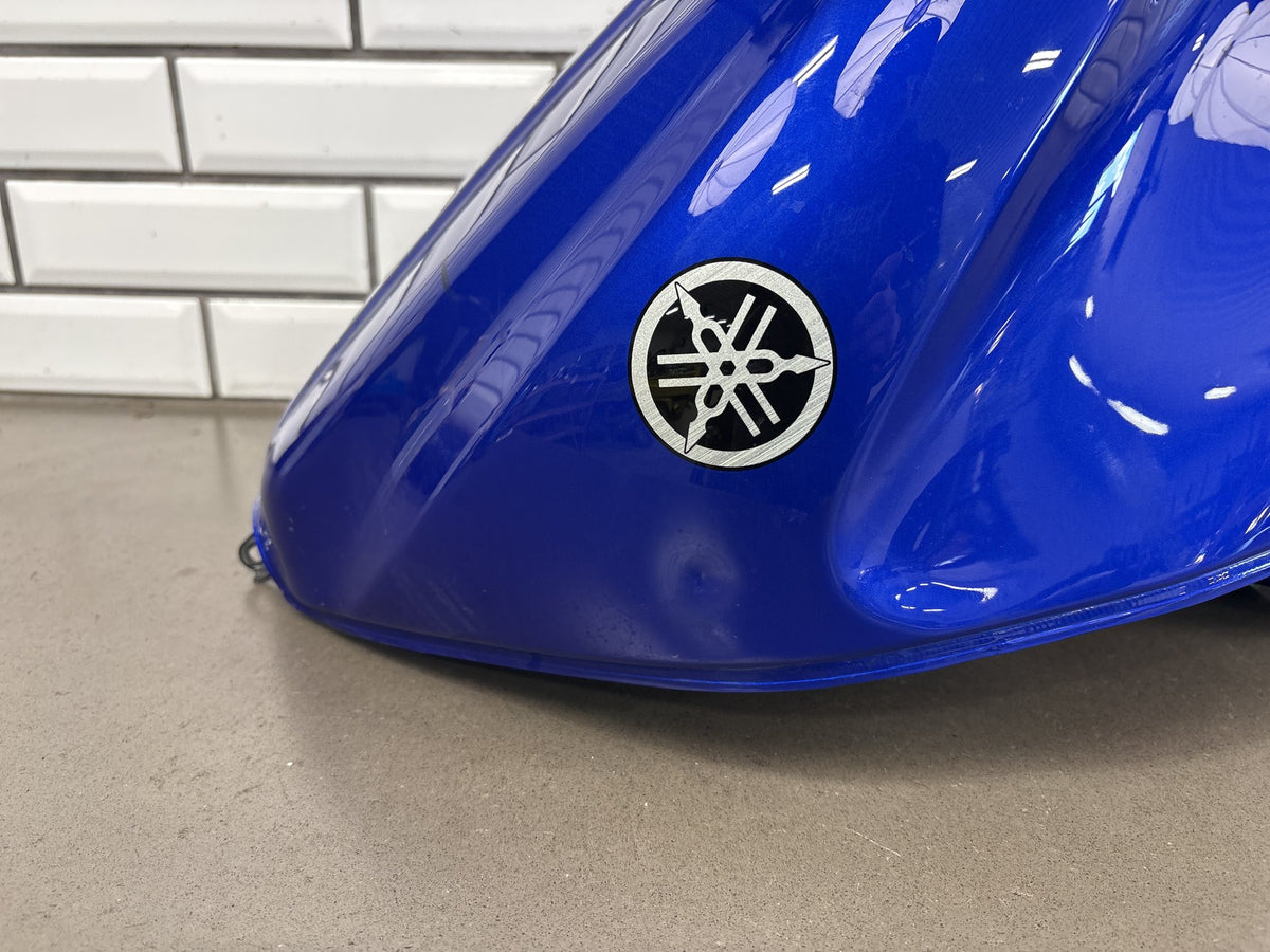 1999-2007 Yamaha YZF600R Fuel Gas Tank Blue Petcock Fuel Filter Scuffed OEM
