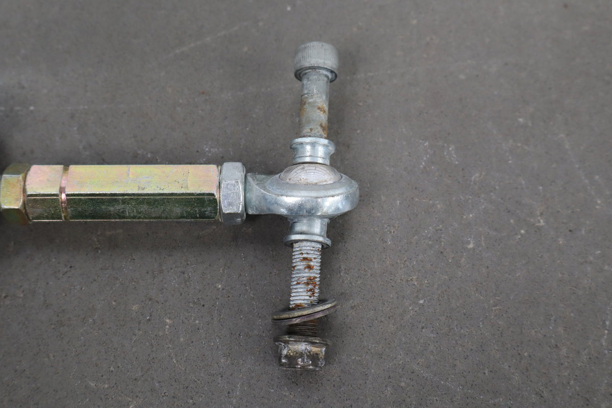 1999-2004 Triumph Sprint Rear Shock Lowering Linkage Aftermarket Sprint 955 OEM