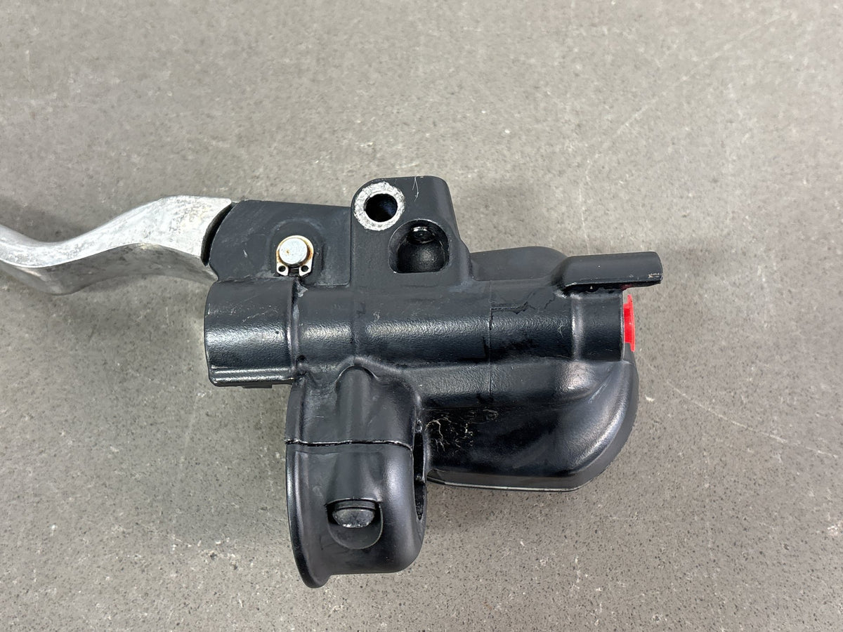 2004-2006 Harley Sportster XL883 XL1200C Front Master Cylinder OEM 45146-04