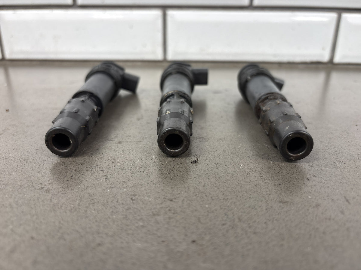 2005-2010 Triumph Sprint ST 1050 Speed Triple Tiger Ignition Coils T1291505
