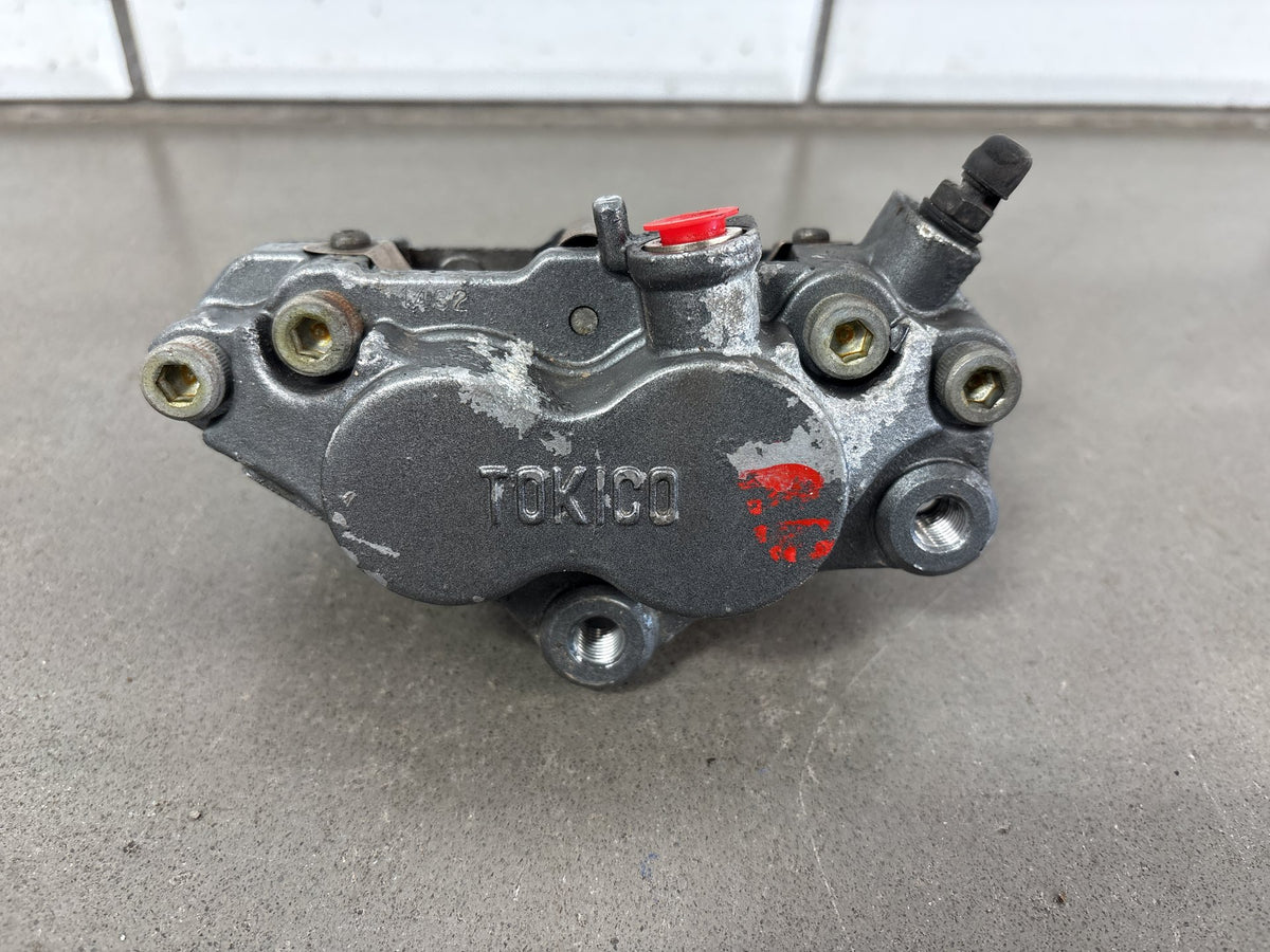 1991-93 Kawasaki ZX-11 ZX1100C Right Front Brake Caliper Tokico 43041-1432-FE