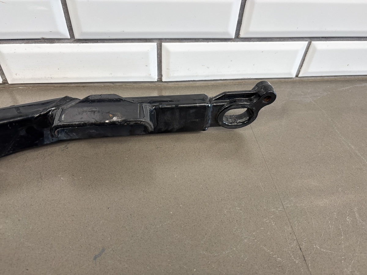 2002-2006 Harley Road King FLHR FLHRI FLHRCI FLHRS Swingarm Black OEM 47549-02A