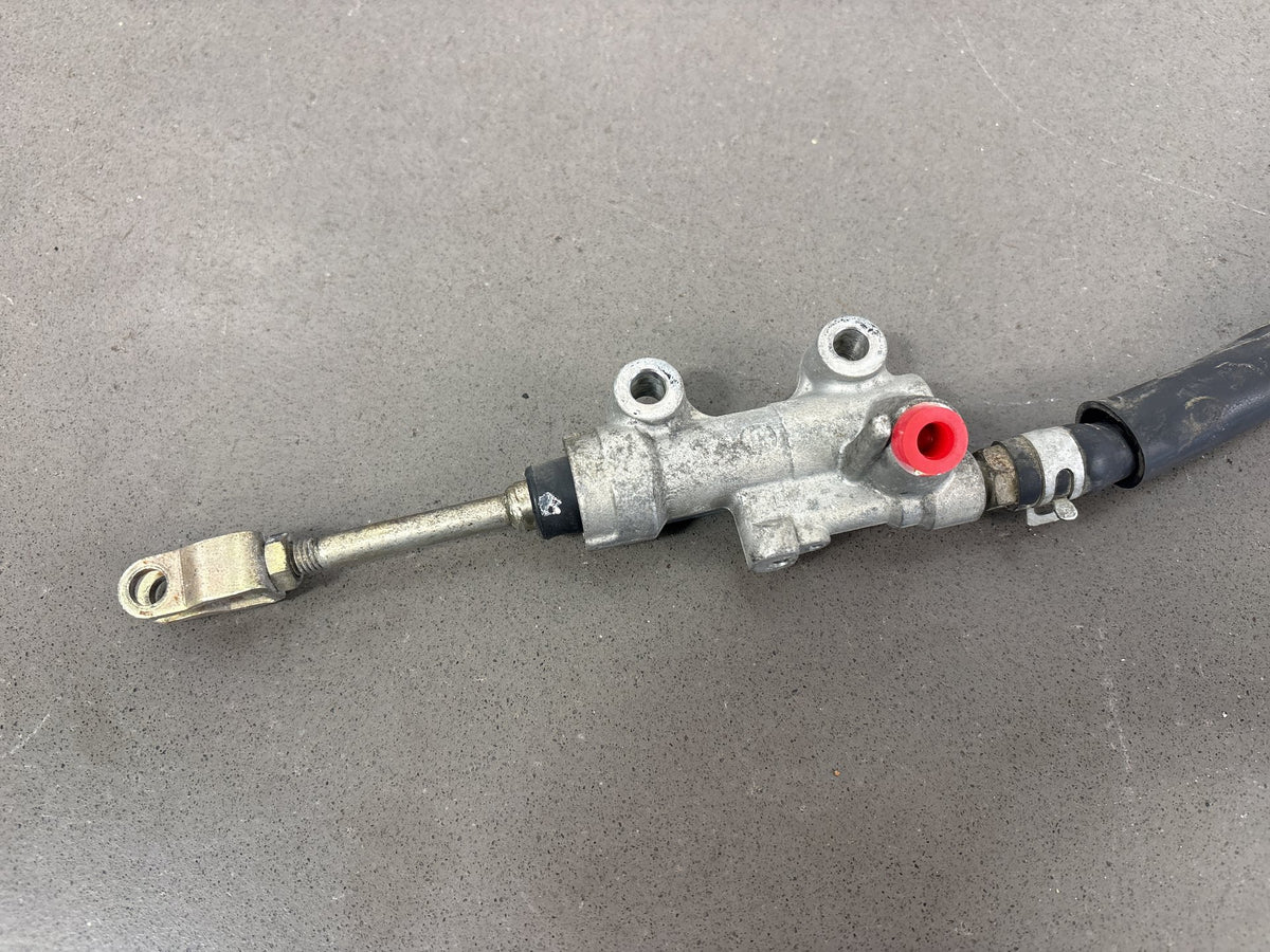 1990-93 Kawasaki ZX-11 ZX1100C Rear Brake Master Cylinder Reservoir 43015-1418